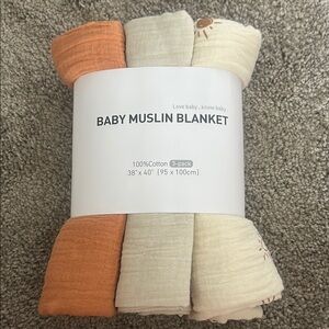 Baby Muslin Blanket 3-Pack in Orange and Cream